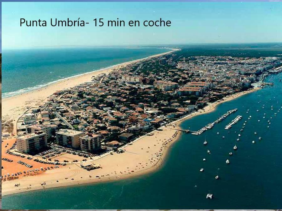 Duplex En Huelva A 15 Minutos En Coche De Las Mejores Playas De Espana Dış mekan fotoğraf